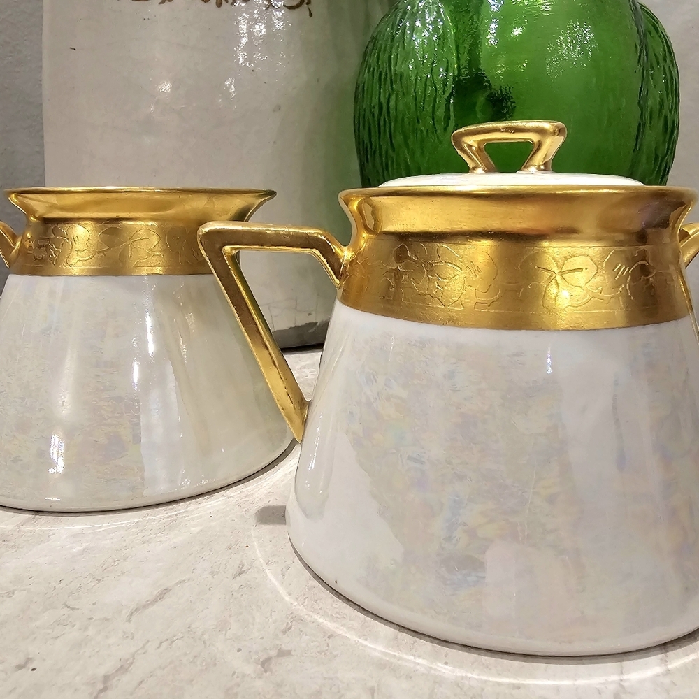 Limoges France B&C Porcelain Sugar and Creamer Set Gold Trim - Picture 3 of 10